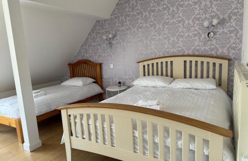 Insch Apartamento | Sunshine three bedrooms Apartment