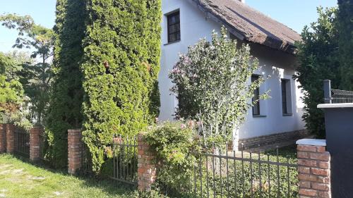 Fonyodliget Apartamento | Sunshine Villa Fonyódliget