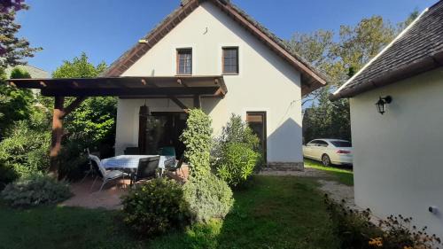 Fonyodliget Apartamento | Sunshine Villa Fonyódliget