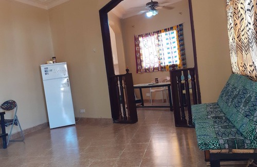 Brufut Casa | Sunshine villa House