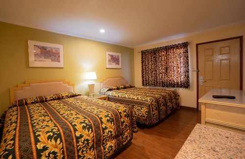Los Banos Hotel | Sunstar Inn