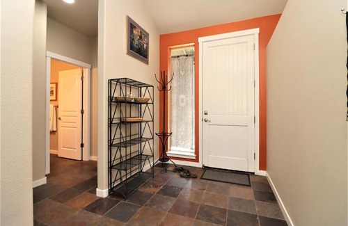 Redmond Casa | Sunstone Townhome 2/2 at Eagle Crest