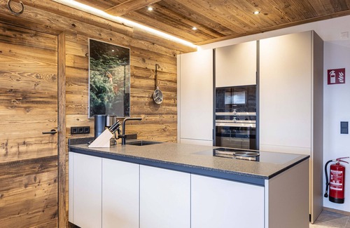 Sankt Martin am Tennengebirge Apartamento | Superior apartment for 6 p. & Infinity Pool