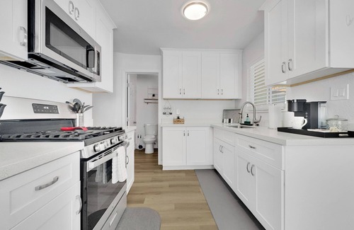 West Second Street Historic District Casa | Super 2 Bed with Private Hot Tub! Downtown Mesa.