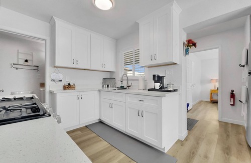 West Second Street Historic District Casa | Super 2 Bed with Private Hot Tub! Downtown Mesa.