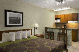 South Padre Island Hotel | Super 8 by Wyndham South Padre Island
