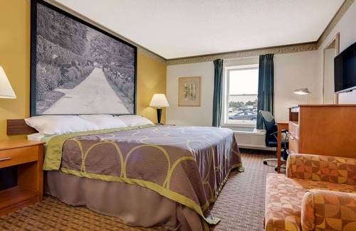 Allentown Hotel | Super 8 by Wyndham Allentown