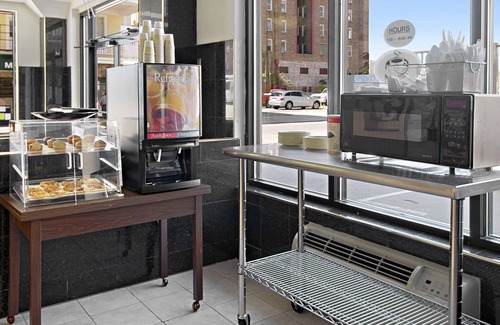 Atlantic City Hotel | Super 8 by Wyndham Atlantic City