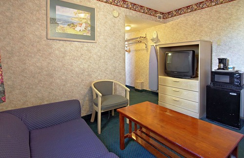 Atlantic City Hotel | Super 8 by Wyndham Atlantic City