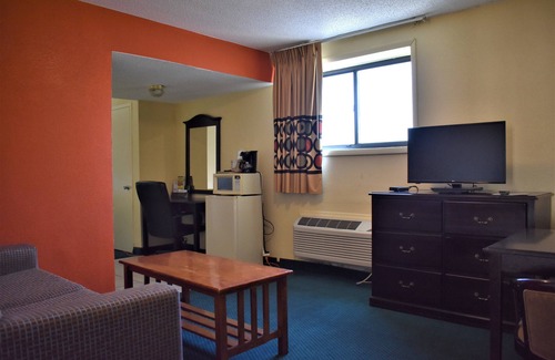Atlantic City Hotel | Super 8 by Wyndham Atlantic City