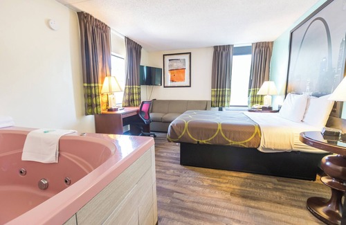 Branson Hotel | Super 8 by Wyndham Branson/Andy Williams Theater
