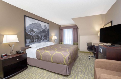 Canmore Hotel | Super 8 by Wyndham Canmore