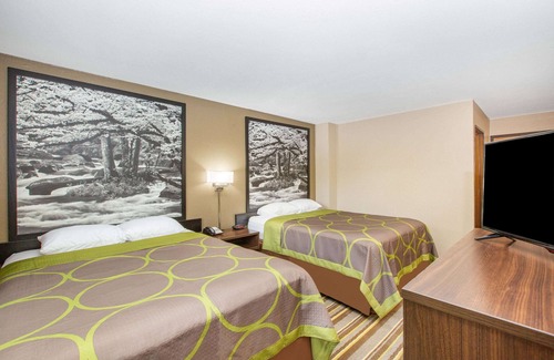 Lookout Valley Neighborhood Association Hotel | Super 8 by Wyndham Chattanooga Lookout Mountain TN