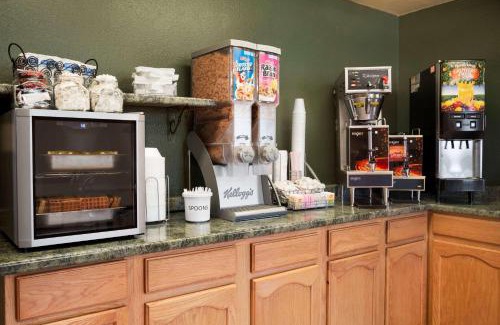 Coeur d'Alene Hotel | Super 8 by Wyndham Coeur d'Alene