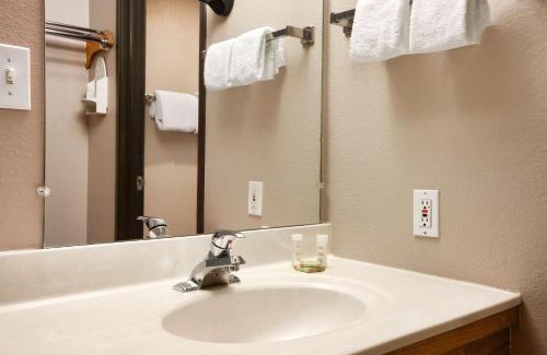 Durango Hotel | Super 8 by Wyndham Durango