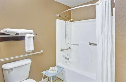 Gaffney Hotel | Super 8 by Wyndham Gaffney