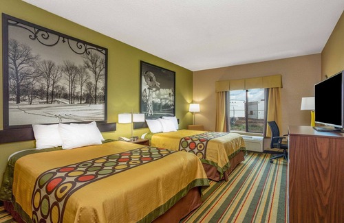 Goshen Hotel | Super 8 by Wyndham Goshen