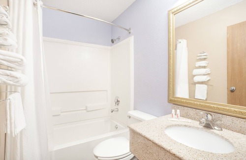 Havre De Grace Hotel | Super 8 by Wyndham Havre De Grace Aberdeen Area