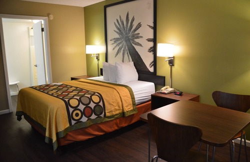 Monticello Hotel | Super 8 by Wyndham Monticello