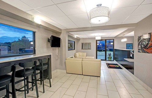 Shelby Hotel | Super 8 by Wyndham Shelby