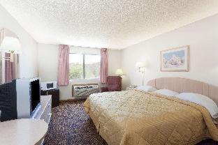Yuma Hotel | Super 8 by Wyndham Yuma