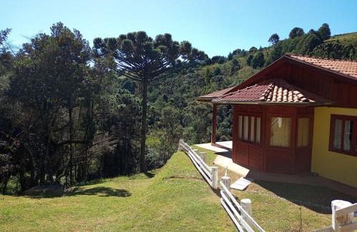 Jardim Europa Casa | Super Chalé com Linda Vista para as Montanhas!