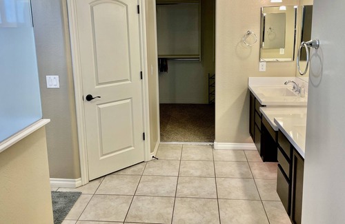 Villages At Queen Creek Casa | Super Clean & HUGE 5 Bedrooms