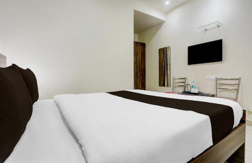 Huliyarahalli Hotel | Super Collection O Chikmagalur Market Road