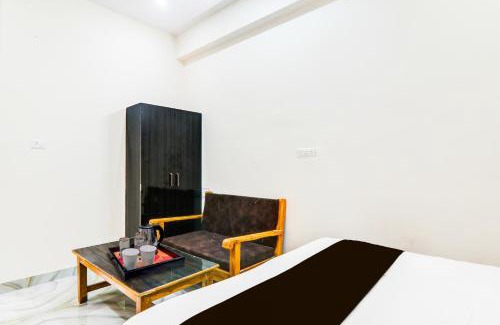 Varanasi Hotel | Super Collection O Chitaipur IIT BHU Campus Varanasi