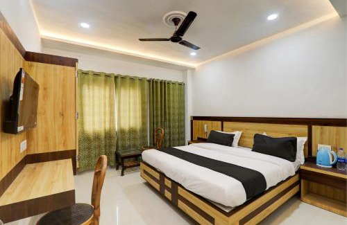 Varanasi Hotel | Super Collection O Vairagi Villa Shi