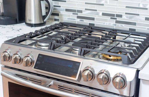 West Newton Condominio | Super Convenience 2BR Condo W / Parking privado en Newton