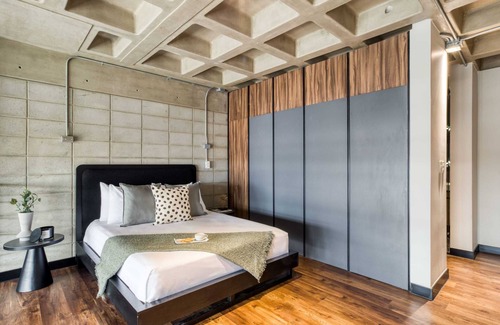 Avenida Revolución Apartamento | Super Cool Duplex Loft: Rooftop with a Fire Pit