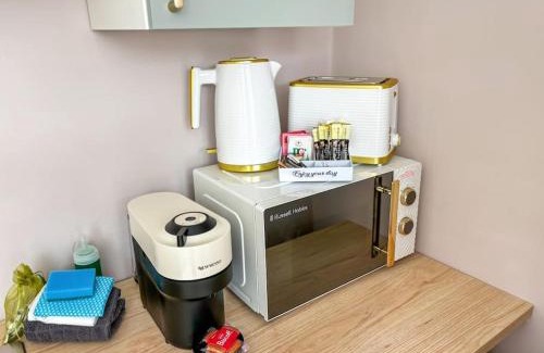 Windsor Apartamento | Super Cool Flats in Windsor with Parking and EV