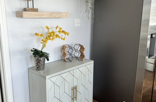 Timberwood Park Casa | Super cozy newly renovated and furnished house.