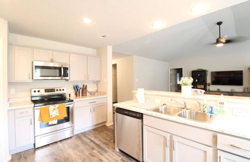 Ferndale Casa | Super Cute Alexander House