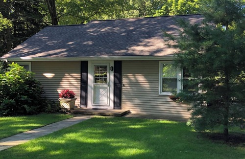 Muskegon Cabaña | Super Cute Cottage Close to Lake Michigan Beaches-Nestled in Beautiful Woods!