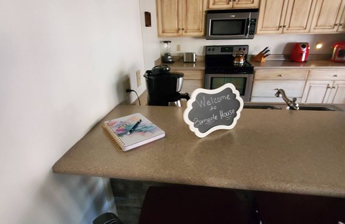 Arley Casa | Super Fun Home in the Heart of Smith Lake, year round deep water, 7 Person Spa!