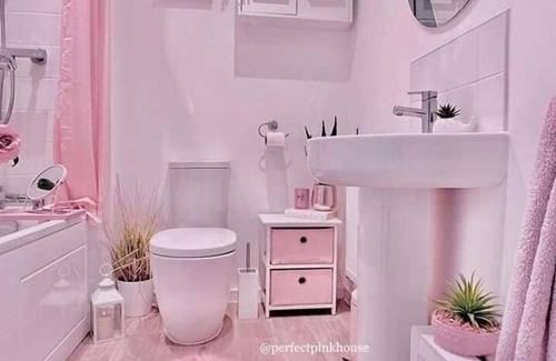 Karachi Casa | Super Golden Guest House