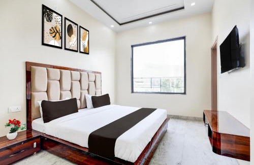 Delhi Hotel | Super Hotel O BAL GOPAL