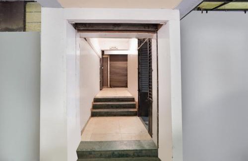 Navrangpura Hotel | Super Hotel O Crystal