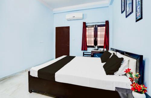 Mohangarh Hotel | Super Hotel O Garden View Vrindavan Lucknow