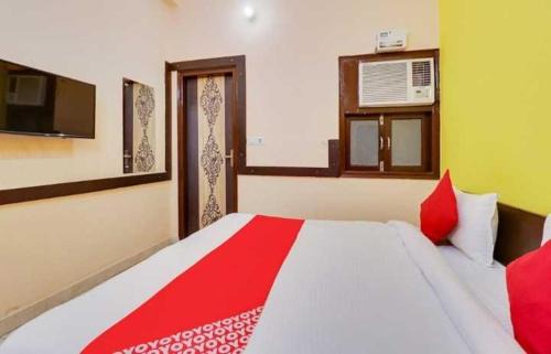 Gurugram Hotel | Super Hotel O Jas Inn