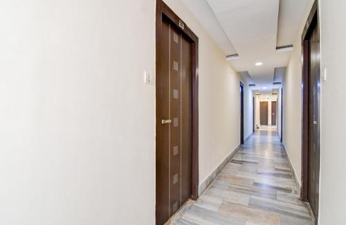 Ballygunge Hotel | Super Hotel O Sarat Bose Road formerly Shree Guest House