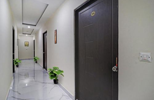 Bullawala Hotel | Super Hotel O VICTORIA PALACE