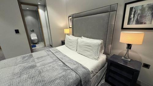 Riverside Apartamento | Super Large Nice Direct Views Tower Bridge