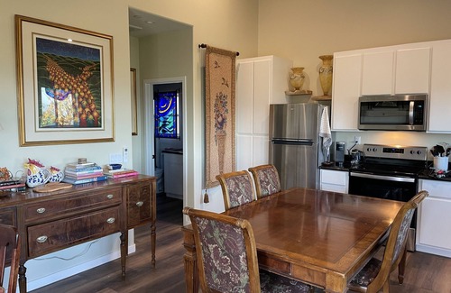 Julian Cabina | SUPER LOW PRICE! Little Acorn cabin, 5 miles from Historic Julian. Pet Friendly!