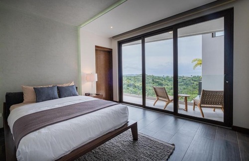 Jacó Villa | Super Lux Private Smart Home at the Beach and Jungle