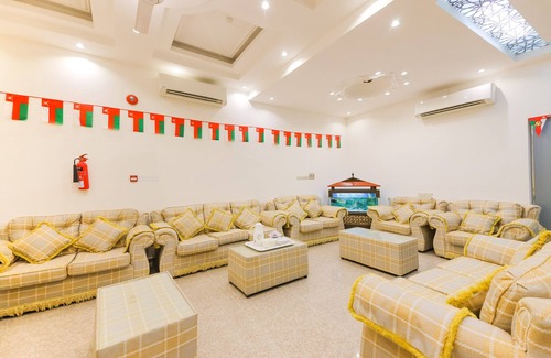 Al Hadd Hotel | Super OYO 107 Ras Al Hadd Waves Hotel