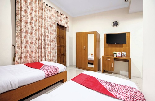 Kasihan Hotel | Super OYO 250 De'gadri Ndalem