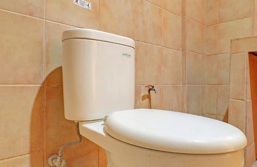 Panjer Hotel | Super OYO 91870 Warna Kedaton